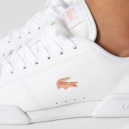 Lacoste - Baskets Femme Carnaby Cup 225 White Light Pink