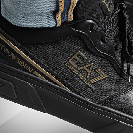 EA7 Emporio Armani - Baskets 7X000338-AF18614 Triple Negro Oro
