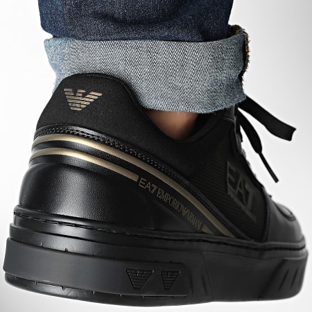 EA7 Emporio Armani - Baskets 7X000338-AF18614 Triple Negro Oro