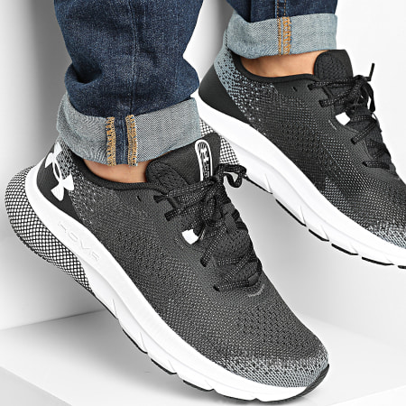 Under Armour - Baskets HOVR Turbulence 2 3026520 Black Grey