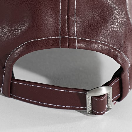 New Era - Casquette Simili Cuir Femme 9Forty NY Yankees 60691322 Bordeaux