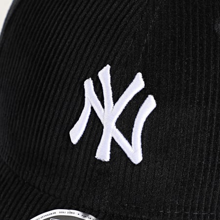 New Era - Casquette Côtelée 9Forty NY Yankees 60691062 Noir