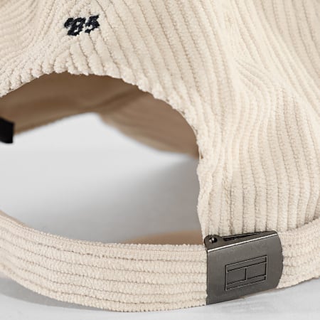 Tommy Hilfiger - Casquette Côtelée Flag 6 Panel Cord '85 3583 Beige Clair