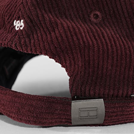 Tommy Hilfiger - Casquette Côtelée Flag 6 Panel Cord '85 3583 Bordeaux