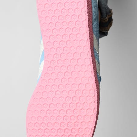 Adidas Originals - Baskets Gazelle JR4178 Semi Blue Burst White Tint Bliss Pink