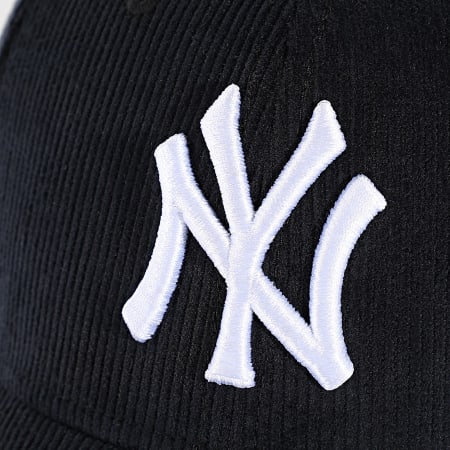 New Era - Casquette Velours Côtelé 9Forty NY Yankees 70957095 Bleu Marine Foncé