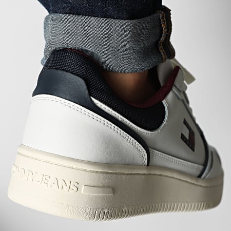 Tommy Jeans - Baskets Retro Basket 1612 Rwb