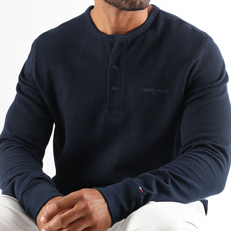 Tommy Jeans - Tee Shirt Manches Longues Slim Waffle Script Henley 1812 Bleu Marine