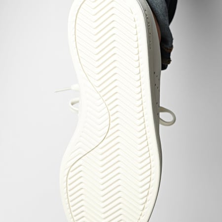 Adidas Sportswear - Baskets Advantage 2.0 JP7949 Off White Aurora Ruby