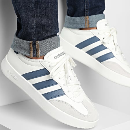 Adidas Sportswear - Baskets Barreda JR1318 Off White Preloved Ink Grey One