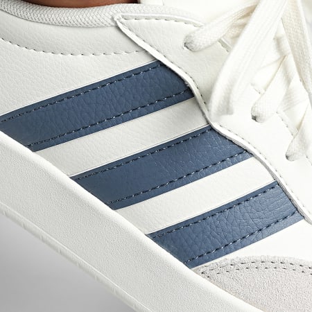 Adidas Sportswear - Baskets Barreda JR1318 Off White Preloved Ink Grey One