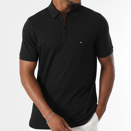 Tommy Hilfiger - Polo Manches Courtes Col Zippé Regular Fit 9825 Noir