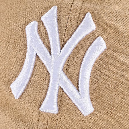 '47 Brand - Casquette Suédine New York Yankees Clean Up UItra Basic ULTBS17USS Beige