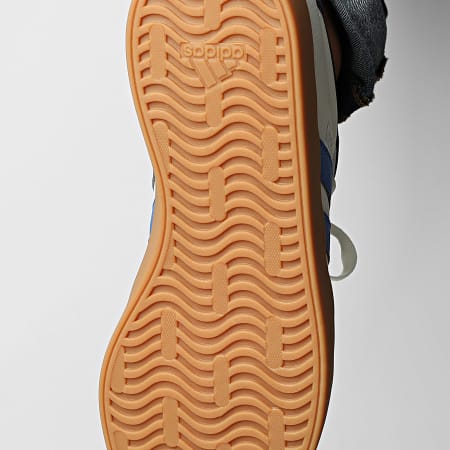 Adidas Sportswear - Baskets VL Court 3.0 JR8634 Core Black Footwear White Gum 5