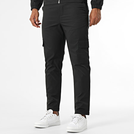 Frilivin - 506 Conjunto de chaqueta negra con capucha y cremallera y pantalón cargo