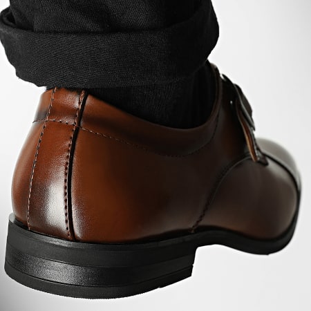 Classic Series - 763 Zapatos de ciudad marrones