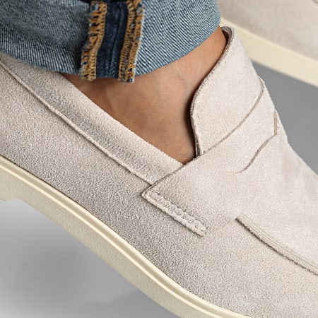 Classic Series - Mocassins 673 Beige