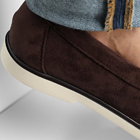 Classic Series - Mocassins 673 Marrone