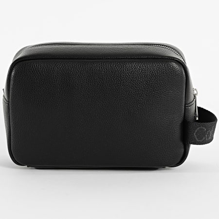 Calvin Klein - Trousse De Toilette Cargo Dopp Kit 090G Noir