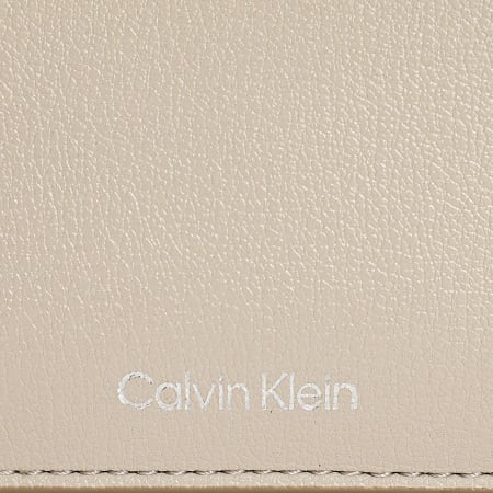 Calvin Klein - Cartera de mujer 090G Beige
