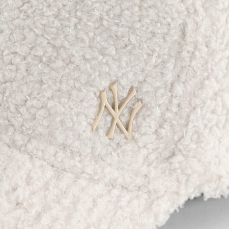 New Era - Casquette Femme Borg 9Forty New York Yankees 60691312 Beige