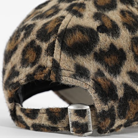 New Era - Casquette Femme Cosy Animal 9Forty New York Yankees 60691302 Beige Marron Léopard