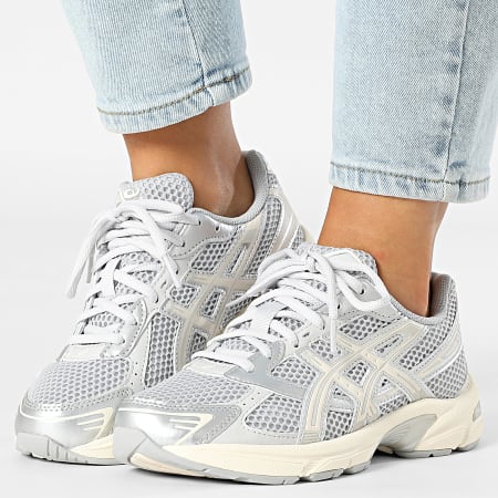 Asics - Baskets Femme Gel 1130 1202A164 Cloud Grey Oatmeal