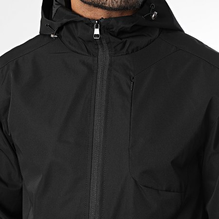 Classic Series - Coupe-Vent Capuche P57 Noir