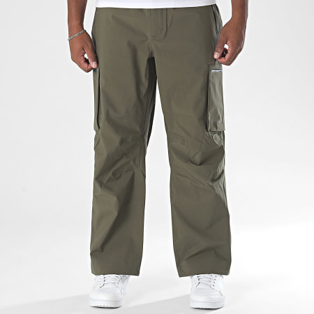 Classic Series - 40134 Pantalón cargo verde caqui