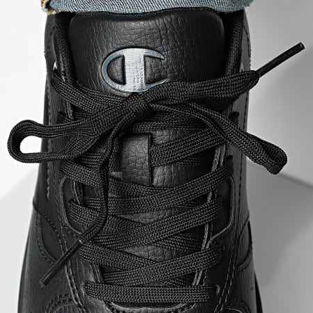Champion - Baskets Newman S22470 Triple Black