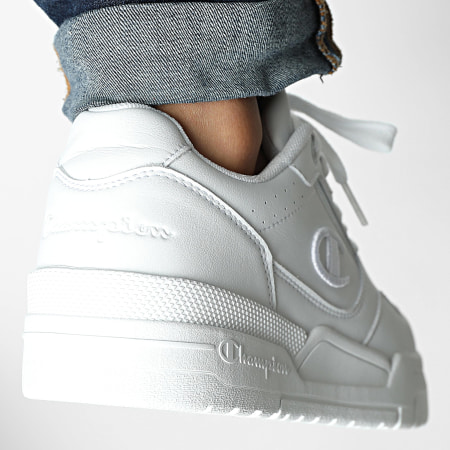 Champion - Baskets RD18 Heritage Performance Low S22479 Triple White