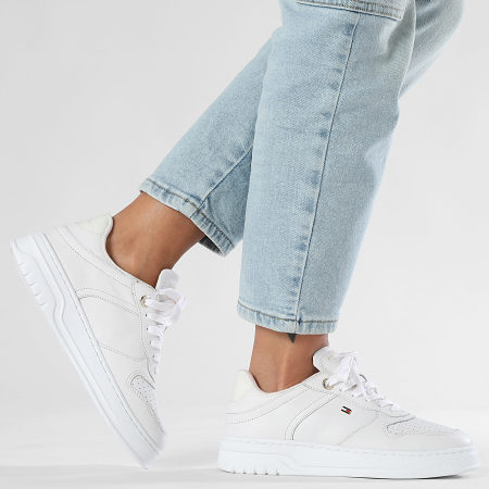 Tommy Hilfiger - Baskets Femme Sporty Cupsole Leather 8795 White