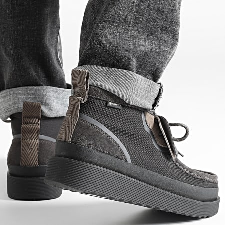 Clarks - Wallabee FTR Gore-Tex Black Combi shoes - Ryses