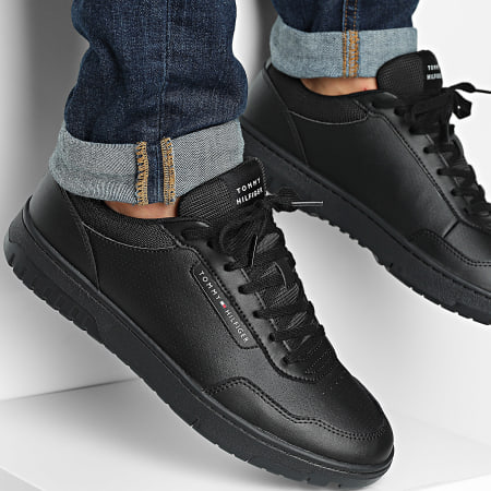 Tommy Hilfiger - Baskets Core Leather 5629 Black