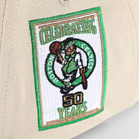 Mitchell and Ness - Casquette Snapback NBA Across The Board Boston Celtics HS12832 Beige Vert