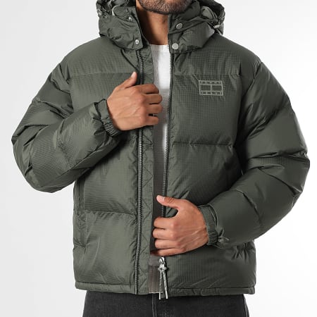 Tommy Jeans - Doudoune Capuche Alaska Down Puffer 2036 Vert Kaki
