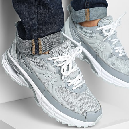 Under Armour - Baskets UA Apparition Tech 6005280 Grey