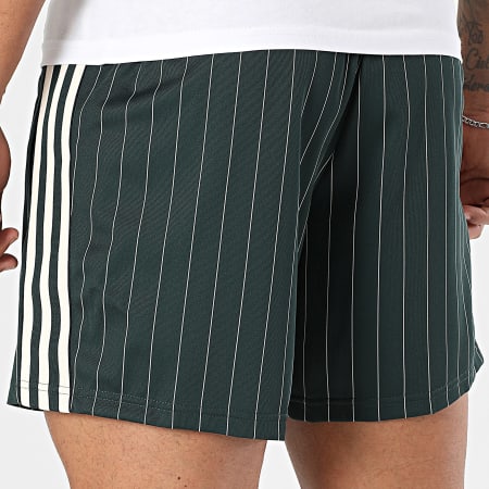 Adidas Originals - Short Jogging A Rayures Juventus Terrace Icons JM9469 Vert Foncé Beige