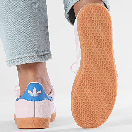 Adidas Originals - Baskets Femme Gazelle JQ5995 Clear Pink Footwear White Blue Bird