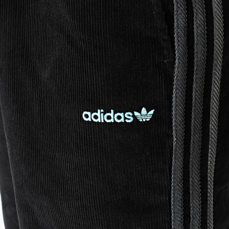 Adidas Originals - Pantalon Jogging Velours Cotelé A Bandes Corduroy JX3107 Noir