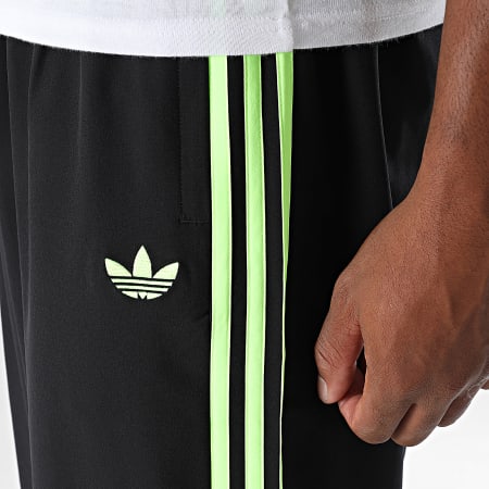 Adidas Originals - Pantalon Jogging A Bandes Woven Drill JW5911 Noir Vert Fluo