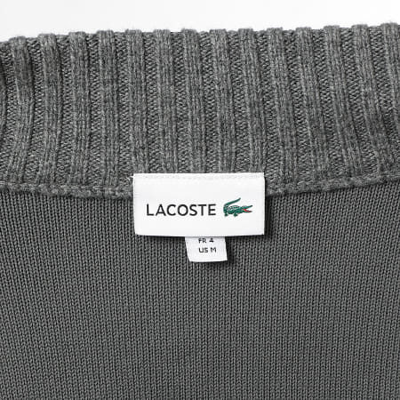 Lacoste - Chaqueta con botones y logotipo bordado en cocodrilo tono sobre tono Gris