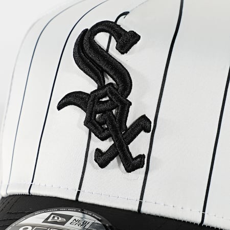 New Era - Casquette 9Fifty Satin Pinstripe Chicago White Sox 60724059 Blanc Noir