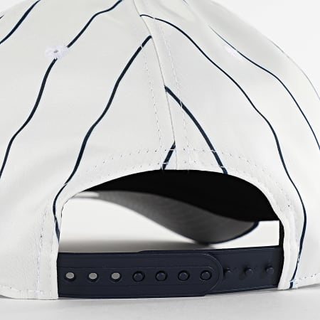 New Era - Casquette 9Fifty Satin Pinstripe NY Yankees 60724075 Blanc Bleu Marine