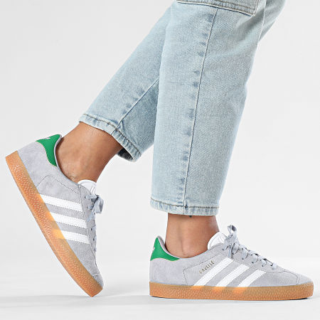 Adidas Originals - Baskets Femme Gazelle JR5954 Halo Silver Footwear White Green