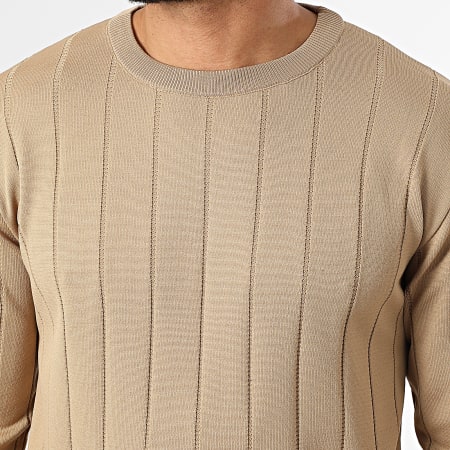 Classic Series - Pull 106 Camel