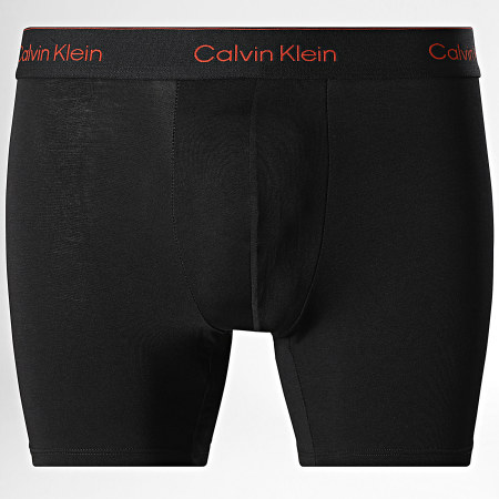 Calvin Klein - Icon NB4394 Negro Blanco Rojo Boxer Juego de 3