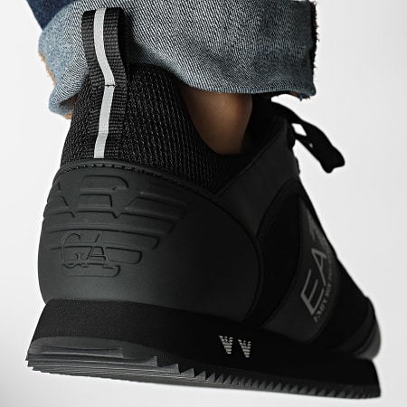 EA7 Emporio Armani - Trainer Sneakers 7X000336-AF18612 Triple Negro