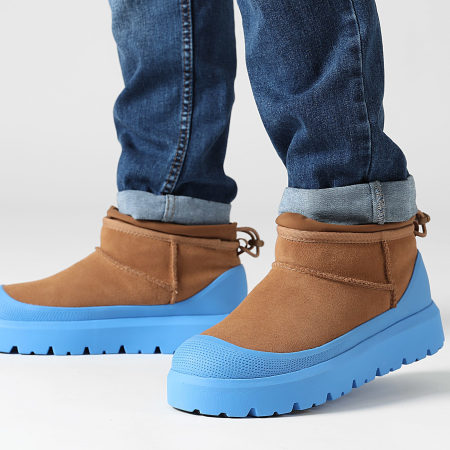 UGG - Stivali Ultra Mini Weather Hybrid 1174196 Chestnut Big Sky
