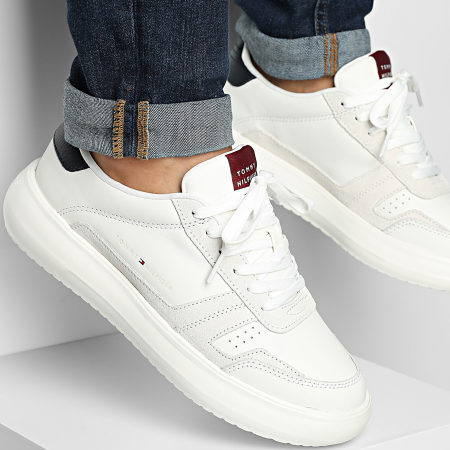 Tommy Hilfiger - Baskets Modern Lightcup Leather 5636 Ecru